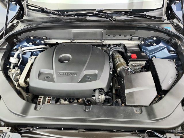 Used 2019 Volvo XC60 T6 Momentum w/ Advanced Package AWD/4WD image 33
