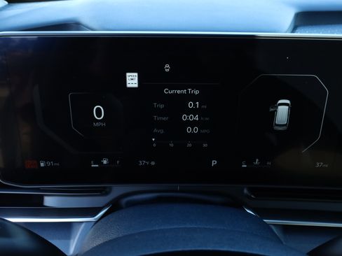 New 2026 Kia Carnival SX FWD image 26