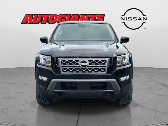 Used 2024 Nissan Frontier SV w/ Technology Package AWD/4WD image 9