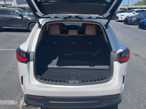 Used 2024 Lexus NX 350 AWD image 5