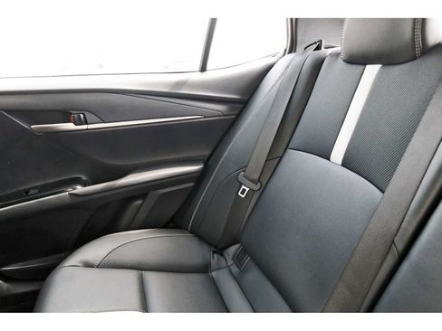 Used 2026 Toyota Camry SE w/ Convenience Package FWD image 9