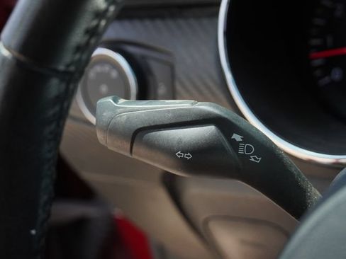 Used 2016 Ford Mustang Coupe RWD image 20