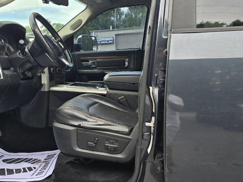 Used 2014 RAM 2500 Laramie AWD/4WD image 17