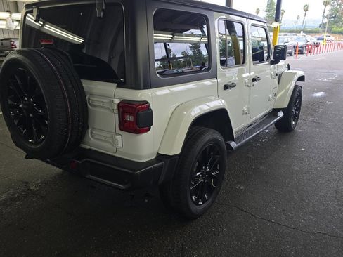 Used 2021 Jeep Wrangler Unlimited Sahara w/ Cold Weather Group image 4