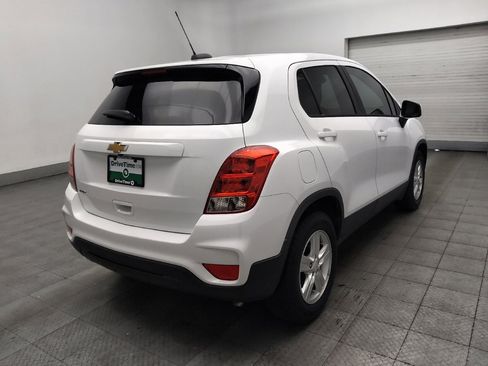 Used 2020 Chevrolet Trax LS w/ Tint and Cruise Package FWD image 9
