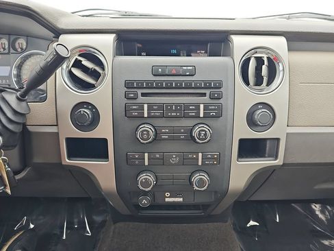 Used 2010 Ford F150 XLT AWD/4WD image 21