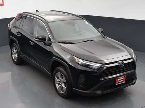 Used 2023 Toyota RAV4 XLE w/ Convenience Package AWD/4WD image 23