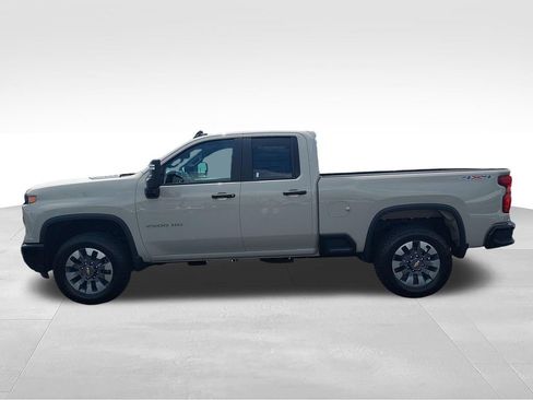 New 2026 Chevrolet Silverado 2500 Custom w/ Custom Value Package AWD/4WD image 2