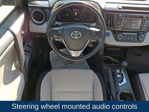 Used 2017 Toyota RAV4 XLE image 3