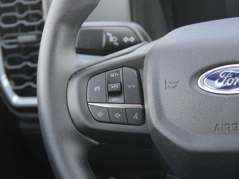 Used 2024 Ford Ranger XL w/ Trailer Tow Package image 18