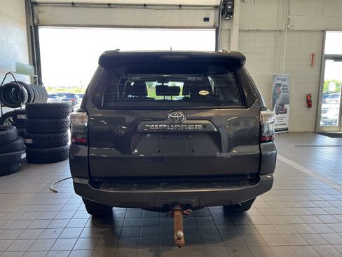 Used 2019 Toyota 4Runner SR5 Premium AWD/4WD image 6
