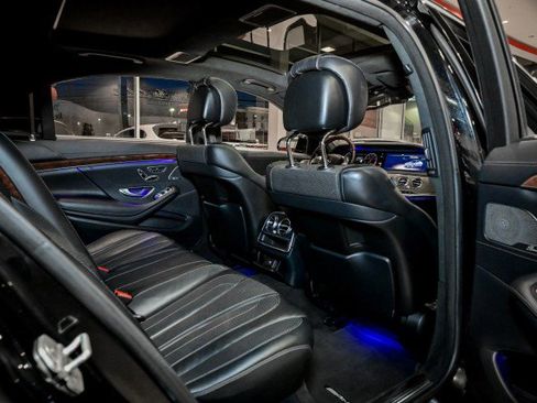 Used 2014 Mercedes-Benz S 63 AMG 4MATIC Sedan image 33