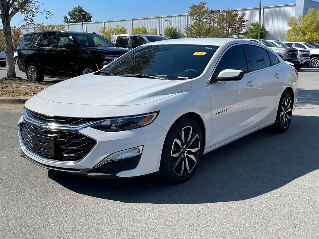 Used 2024 Chevrolet Malibu RS FWD image 3