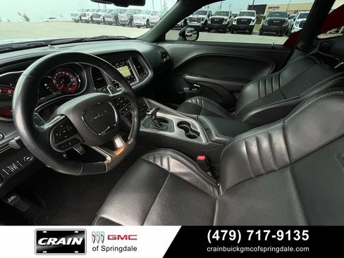 Used 2023 Dodge Challenger SRT Hellcat w/ Driver Convenience Group RWD image 9