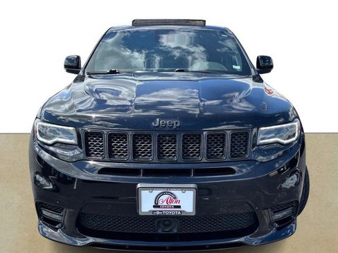 Used 2020 Jeep Grand Cherokee SRT w/ Trailer Tow Group IV AWD/4WD image 9