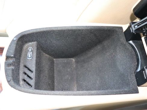 Used 2012 Mercedes-Benz GL 450 4MATIC image 32