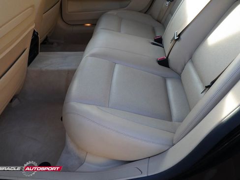 Used 2014 BMW 750Li w/ Executive Package image 24