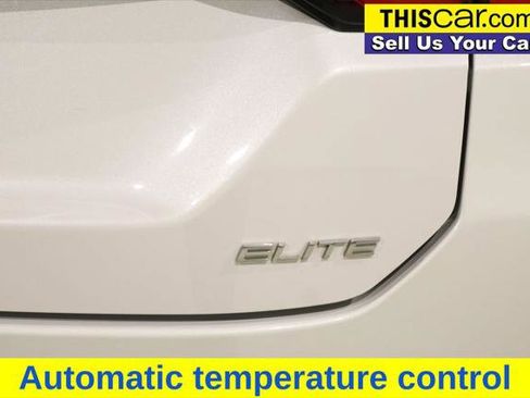 Used 2023 Honda Pilot Elite image 14
