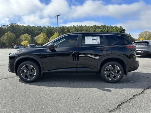 New 2026 Nissan Rogue SV image 5