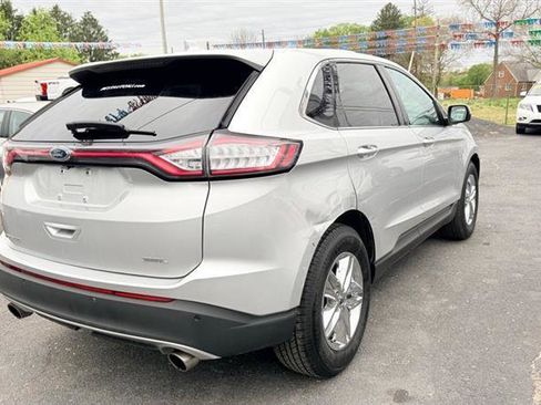 Used 2016 Ford Edge SEL w/ Equipment Group 201A AWD/4WD image 3