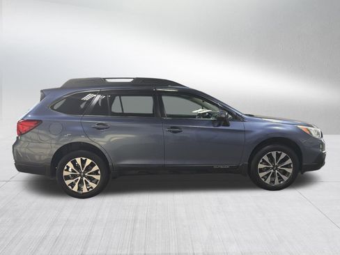Used 2017 Subaru Outback 2.5i Limited image 8