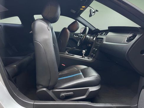 Used 2012 Ford Mustang GT Premium image 13