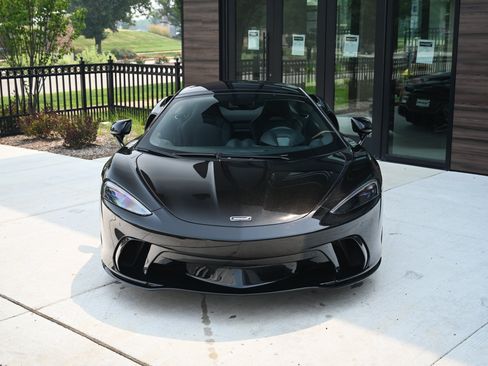 Used 2025 McLaren GTS RWD image 2