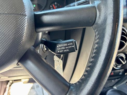 Used 2009 Jeep Wrangler X AWD/4WD image 19