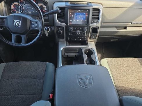 Used 2018 RAM 2500 Big Horn AWD/4WD image 9