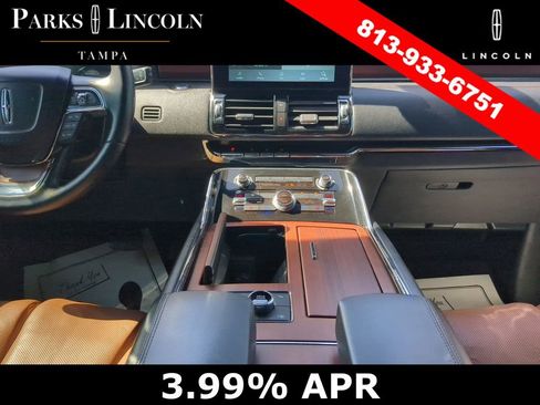 Certified 2020 Lincoln Navigator Reserve w/ Luxury Package AWD/4WD image 13