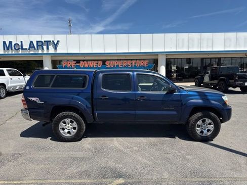 Used 2007 Toyota Tacoma PreRunner image 2