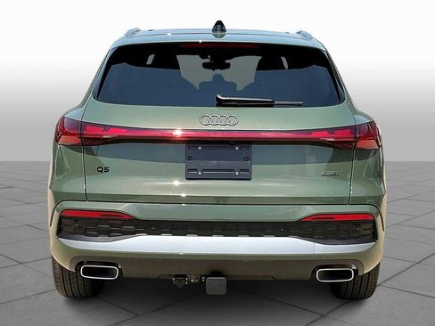 New 2025 Audi Q5 Prestige image 4