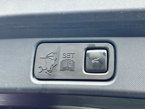 Used 2021 Ford Mustang Mach-E Select w/ Comfort/Appearance Package image 19