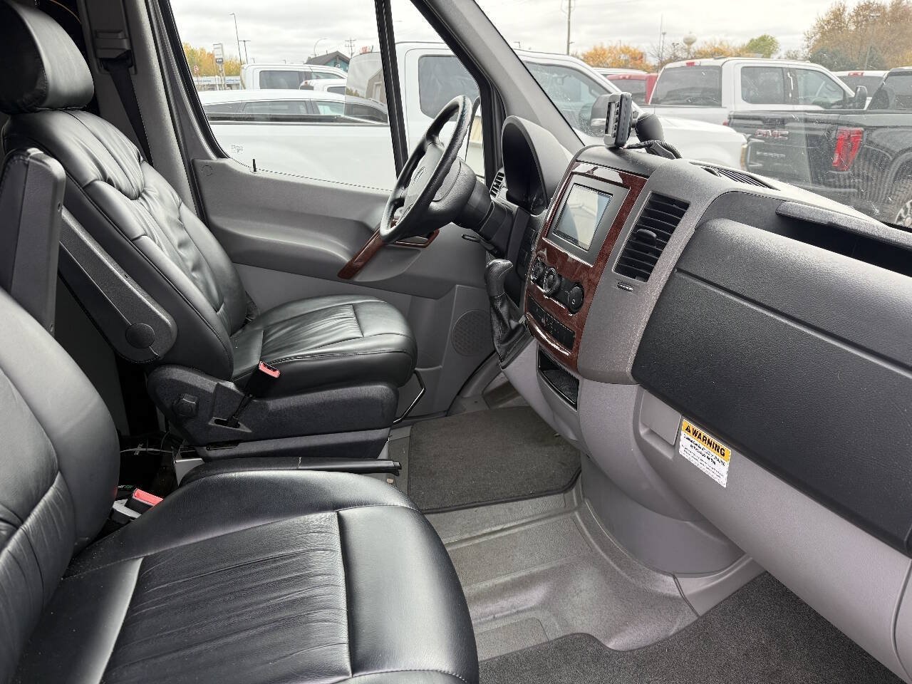 Used 2013 Mercedes-Benz Sprinter 2500 image 15