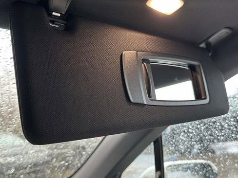 Used 2026 BMW iX xDrive45 image 33