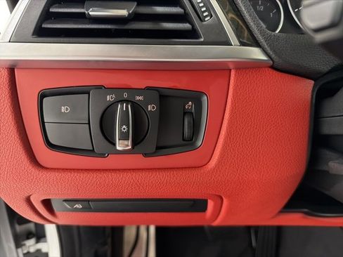 Used 2019 BMW 440i xDrive Coupe w/ M Sport Package image 12