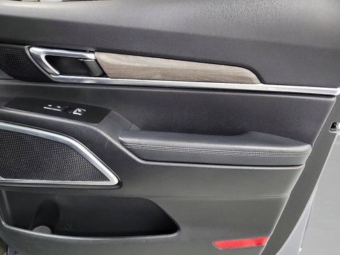 Used 2021 Kia Telluride SX w/ SX Prestige Package image 18