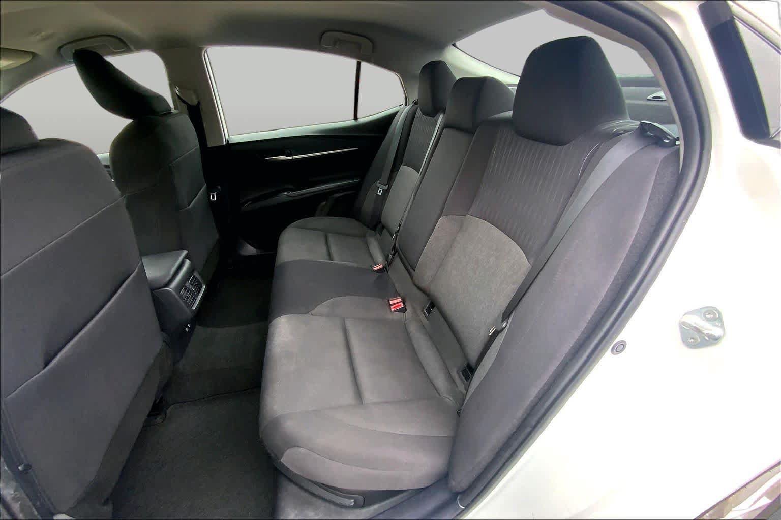 Used 2025 Toyota Camry LE w/ Convenience Package FWD image 20