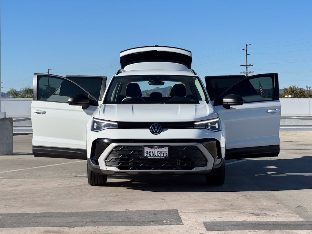 Used 2025 Volkswagen Taos S FWD image 27