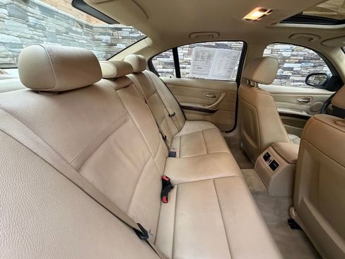 Used 2011 BMW 328i xDrive Sedan image 30