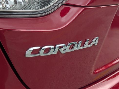 Used 2024 Toyota Corolla LE FWD image 31