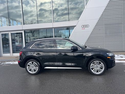 Used 2019 Audi Q5 2.0T Premium Plus w/ Premium Plus Package image 16