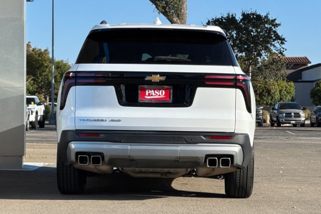 Used 2025 Chevrolet Traverse LT AWD/4WD image 6