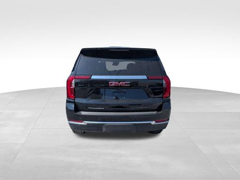 Used 2025 GMC Yukon Elevation AWD/4WD image 4