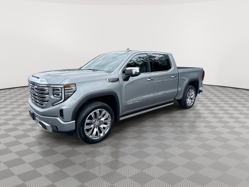 New 2026 GMC Sierra 1500 Denali w/ Denali Reserve Package AWD/4WD image 4