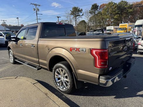 Used 2015 Ford F150 Lariat w/ Equipment Group 502A Luxury image 8