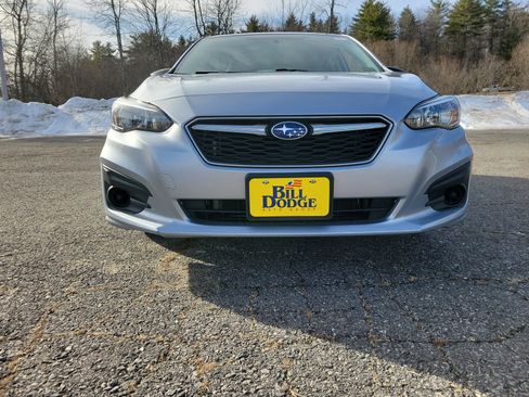 Used 2018 Subaru Impreza 2.0i image 2