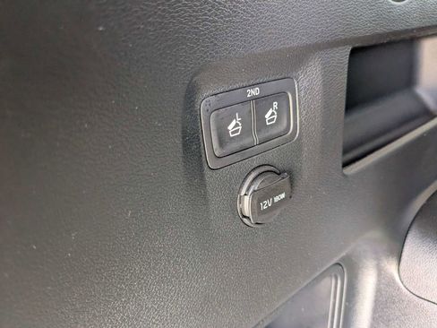 Used 2024 Kia Telluride S FWD image 15