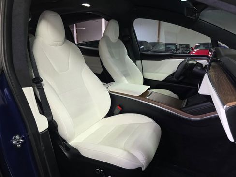 Used 2023 Tesla Model X AWD/4WD image 25