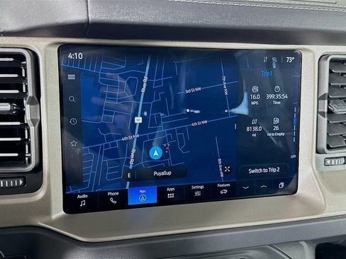 Used 2025 Ford Bronco Outer Banks AWD/4WD image 24
